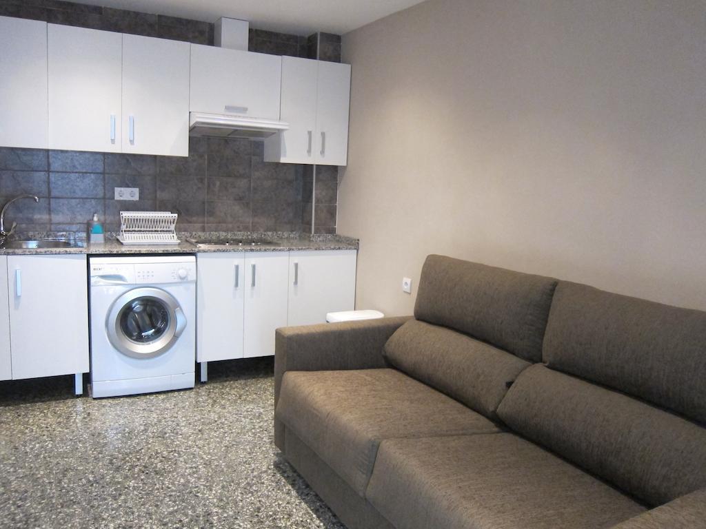 Apartamentos Abastos Βαλένθια Δωμάτιο φωτογραφία